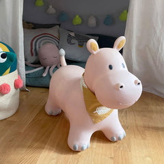 Kindsgut Bouncy Hippo inflation pump included for quick setup.