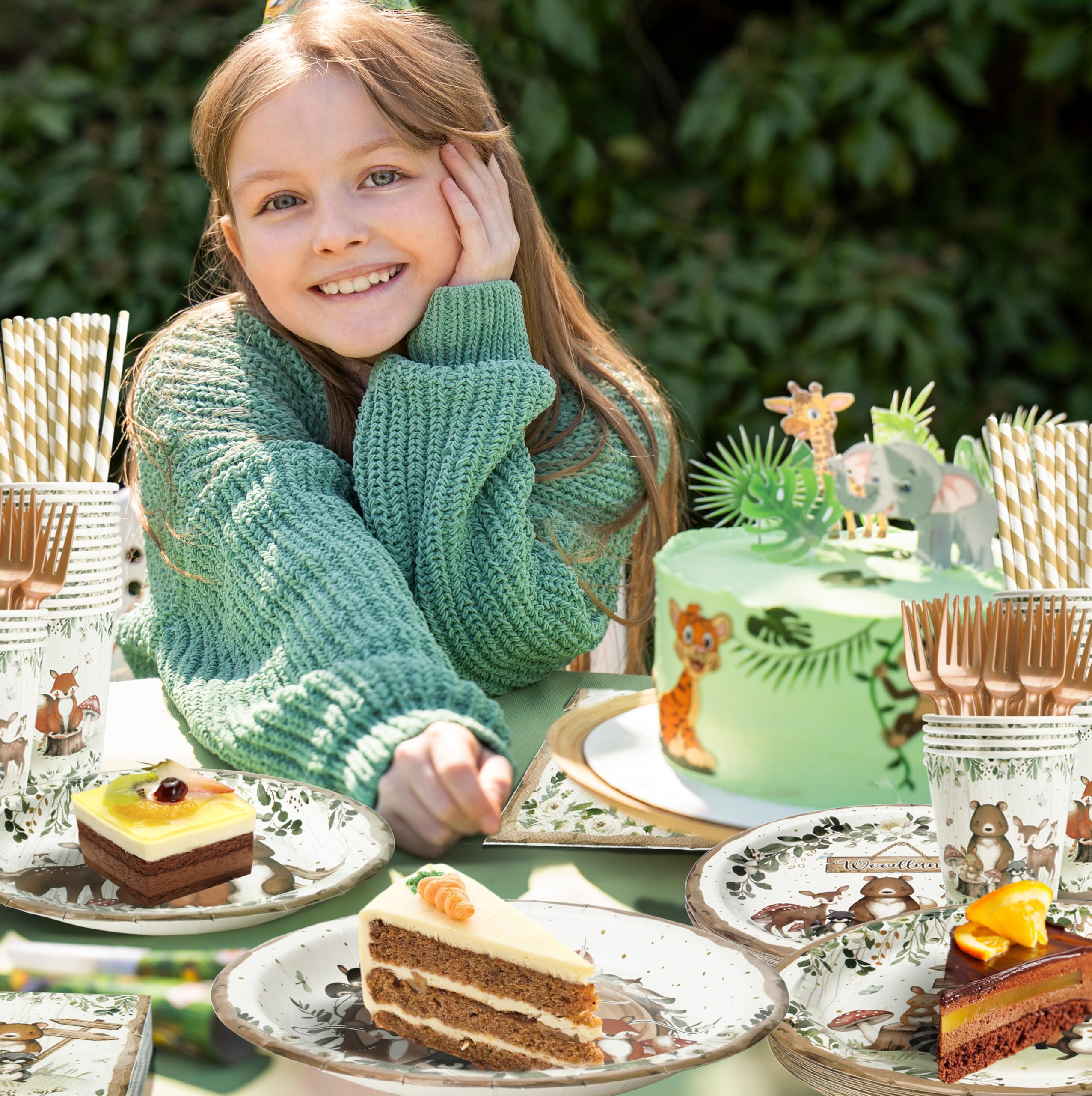 Kinovo woodland decor kit event setup ideal for parties