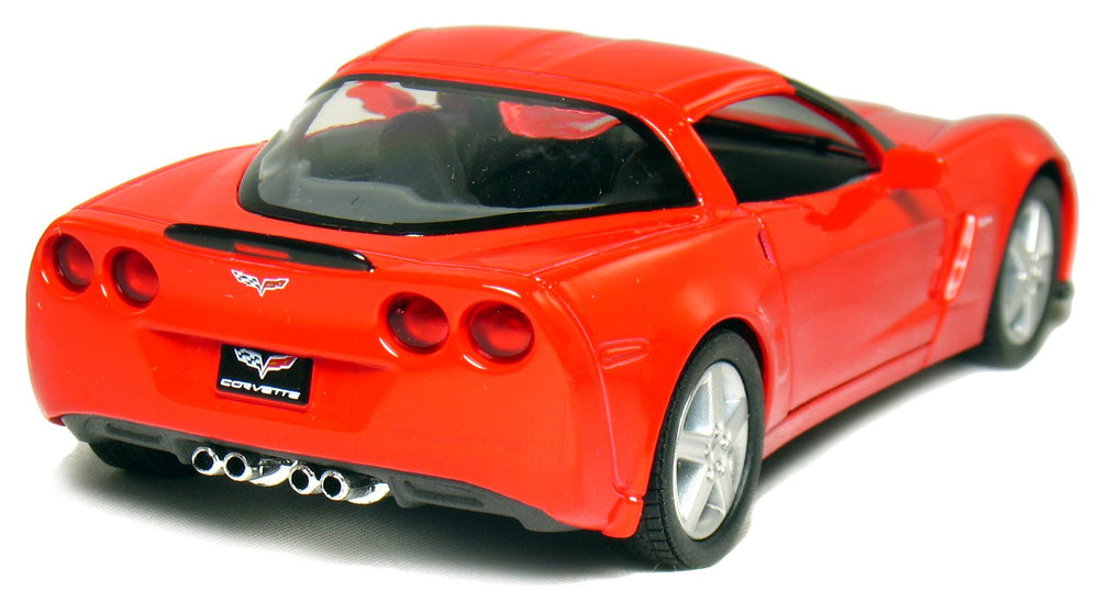 KiNSMART 2007 Corvette Z06 die-cast metal construction for durability.