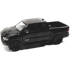 KiNSMART 2019 Dodge Ram 1500 1:46 scale model in black, ideal for display