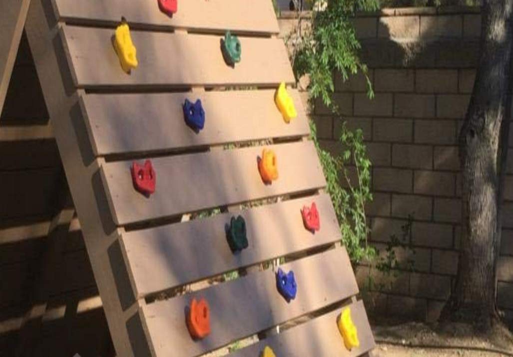 KINSPORY colorful-climbing-set invites active play indoors or outdoors.