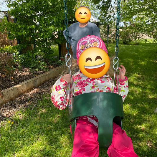 KINSPORY high-back bucket seat supports secure, comfortable swinging for toddlers