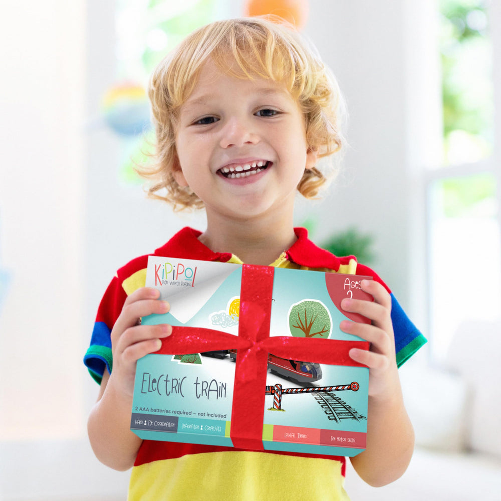 KipiPol gift-ready set inspires stocking stuffer ideas.