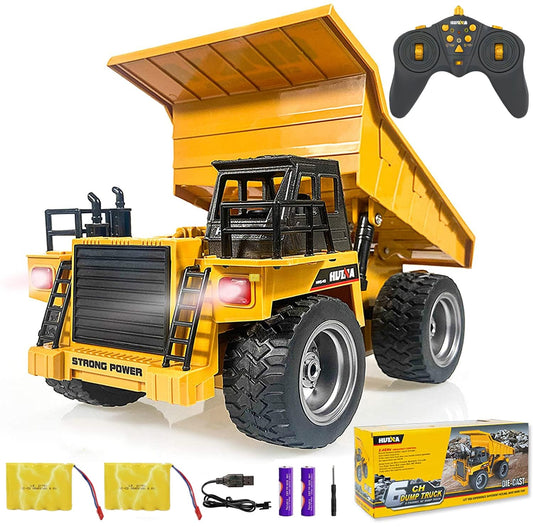 kkny rc dump truck front view shows 1:18 realism for immersive play