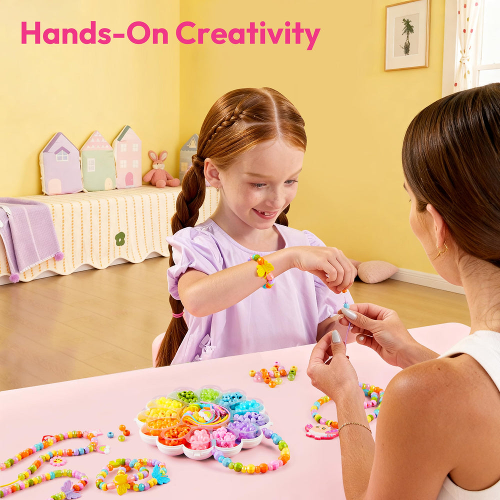 Klever Kits portable craft kit for creative fun on the go.