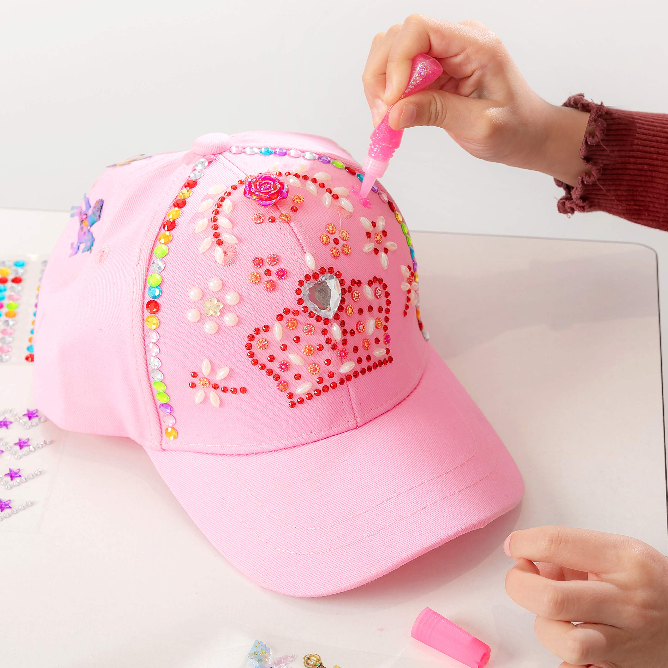 Klever Kits uses non-toxic materials tested for safety.