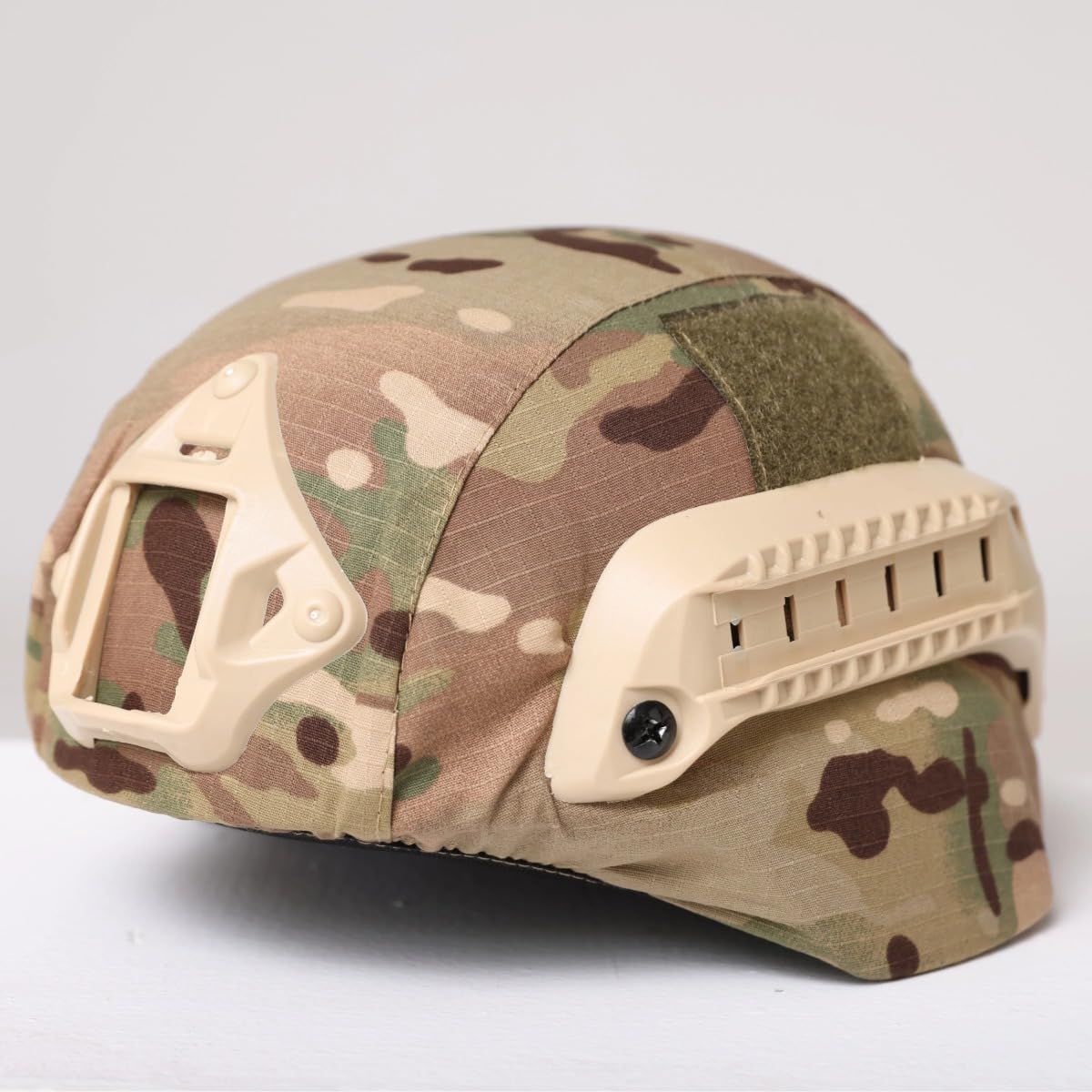 Klocerg outdoor hat completes the camouflage look and shields from sun