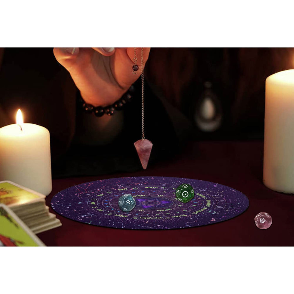 Knana tarot pendulum set creates a mystic atmosphere during readings.