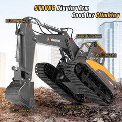Three independent motors power dynamic digging and precise control.