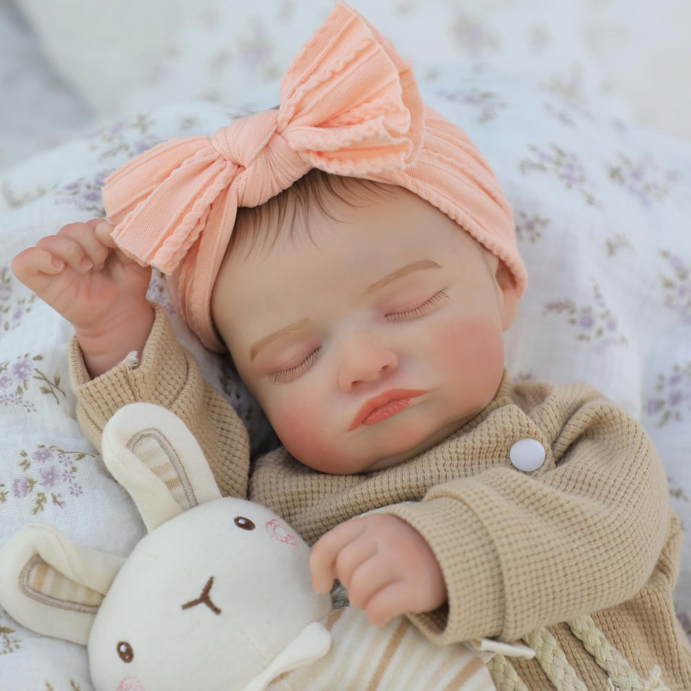 KSBD Lifelike Reborn Baby Doll gift box packaging enhances gifting appeal.