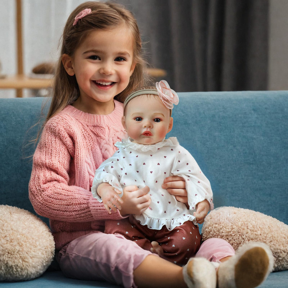 KSBD Reborn doll skin texture captures a lifelike, delicate complexion under soft lighting.