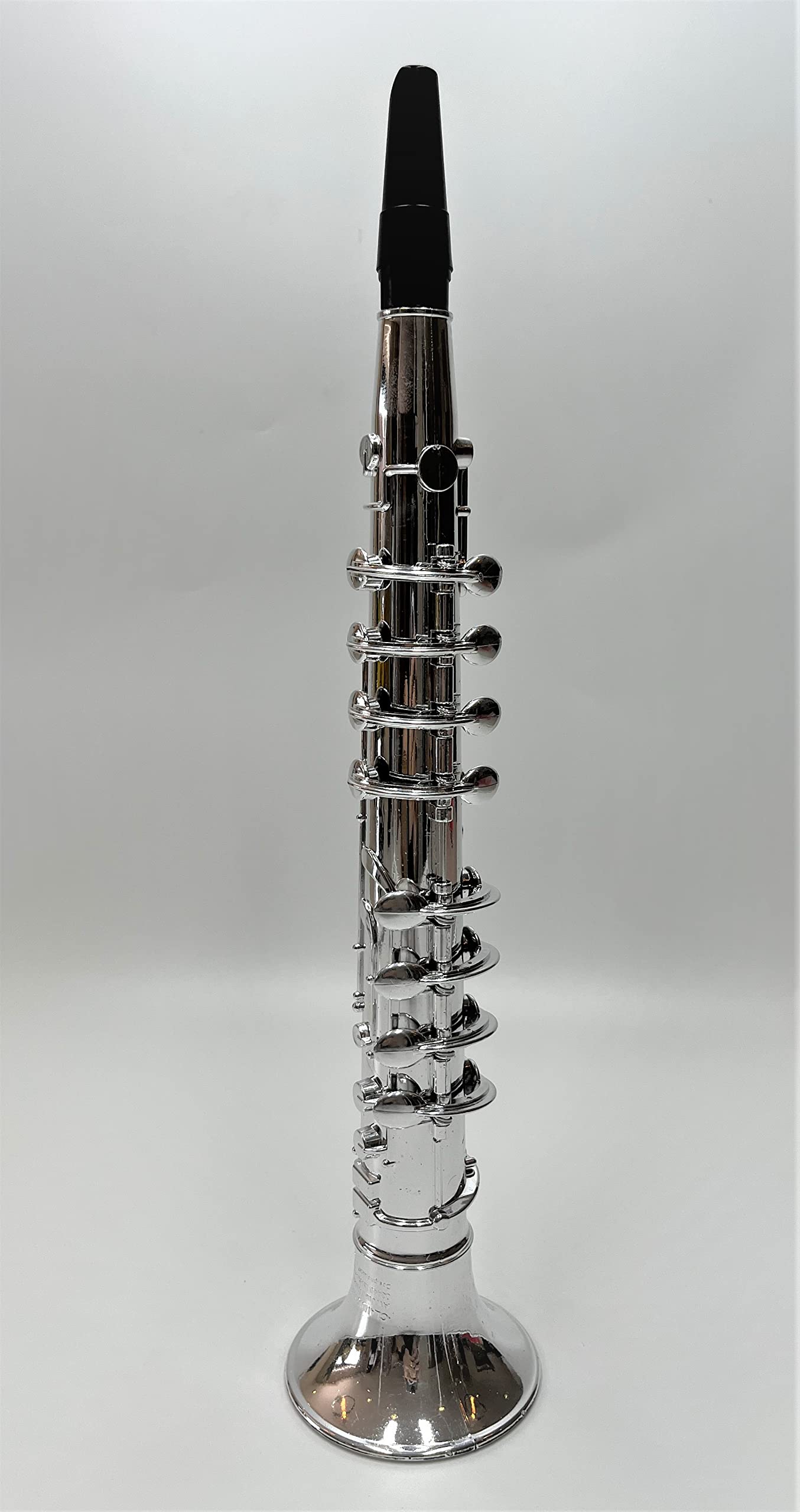 ksmtoys Clarinet made in Spain with premium plastic for durable everyday use.