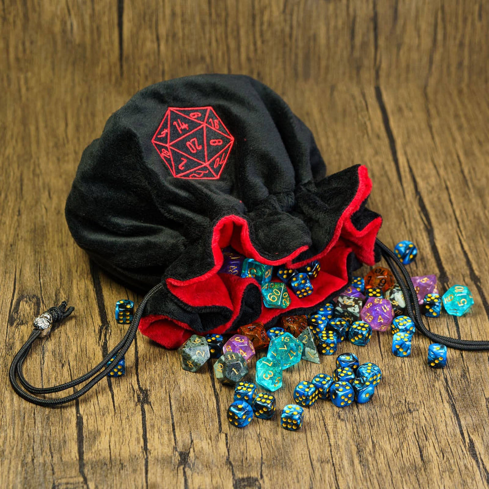 KSNDie dice not included; bag demonstrates capacity for many dice.