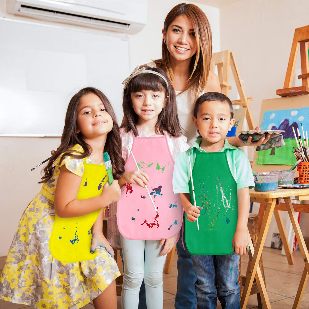 KUUQA kitchen apron suitable for kids cooking activities.