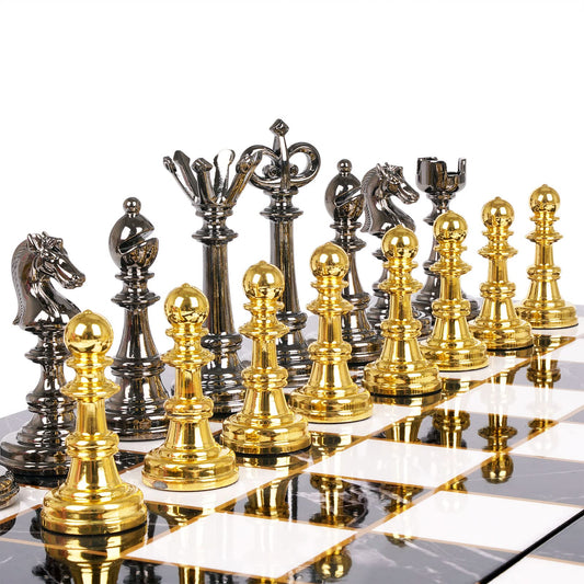 Kvintes metal chess pieces highlighting zinc alloy durability