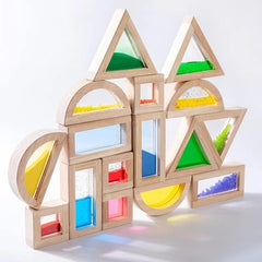 Kvintes rainbow blocks foster castle-building and early engineering ideas.