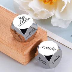 Kykake dice patterns clearly visible for endless romantic ideas.