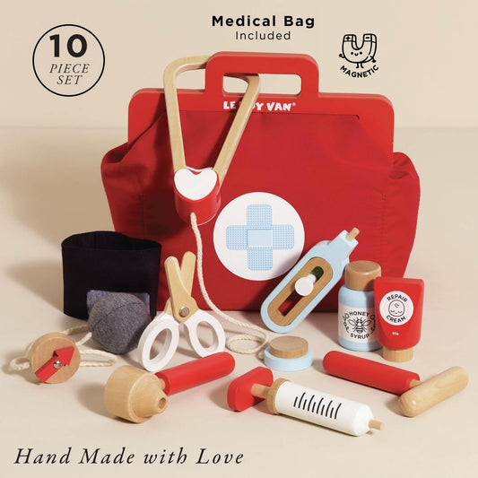 Le Toy Van stethoscope for imaginative health checks.