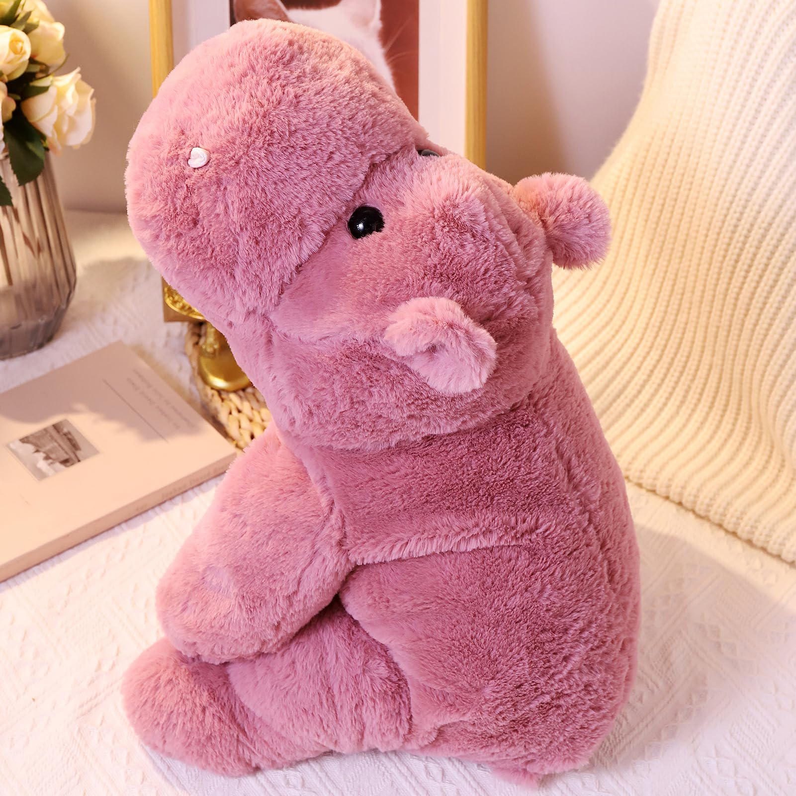 Leahaoe soft pink hippo plush close-up shows ultra-soft fabric and cuddly appeal.