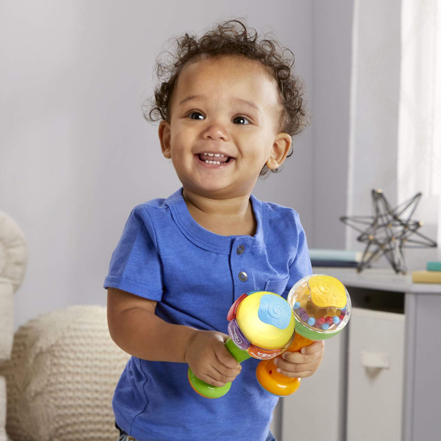 Ages 6+ months suitability and easy grip on LeapFrog maracas for early exploration.