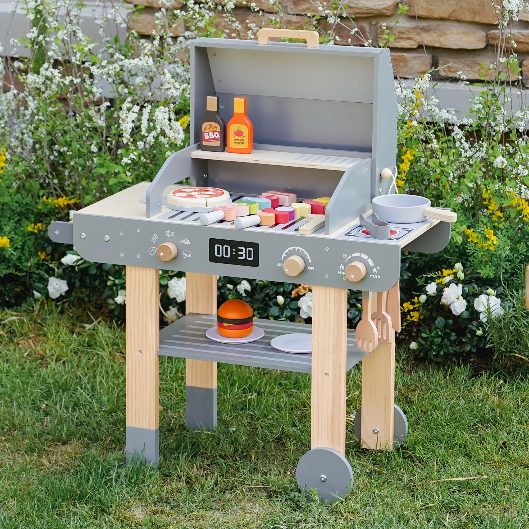 Leeshyah wooden grill playset in action boosts imaginative outdoor play.