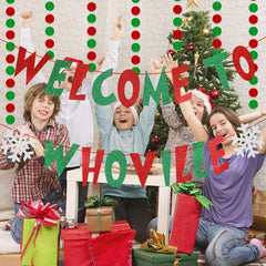 LeeSky red and green glitter banner adds playful holiday color