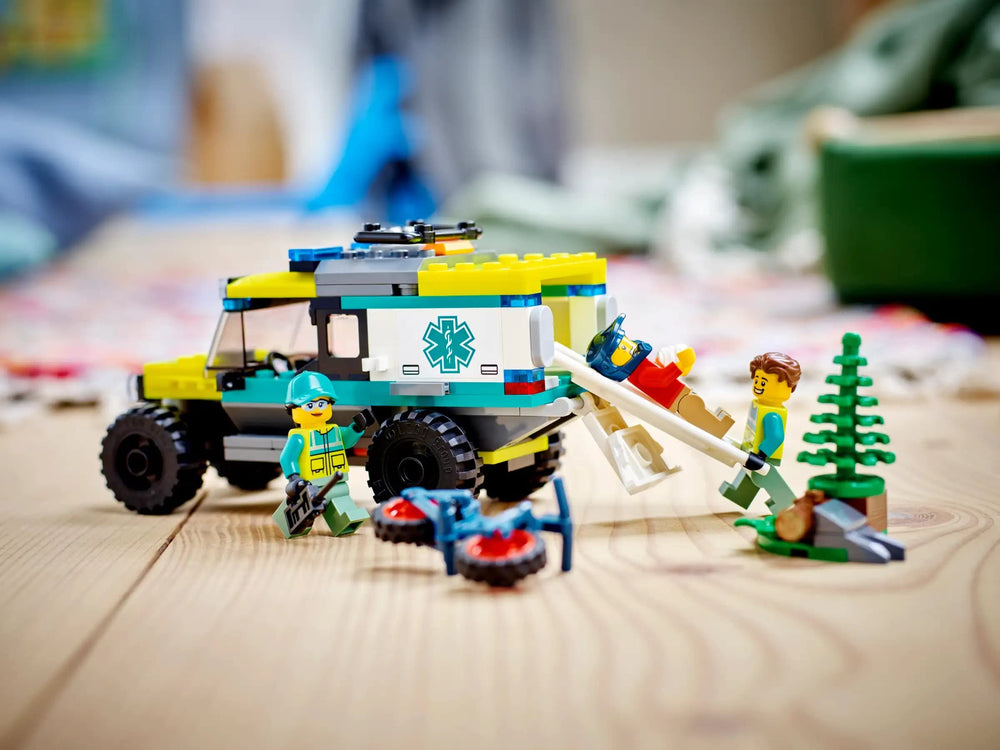 LEGO 40582 rear tools and equipment for versatile builds