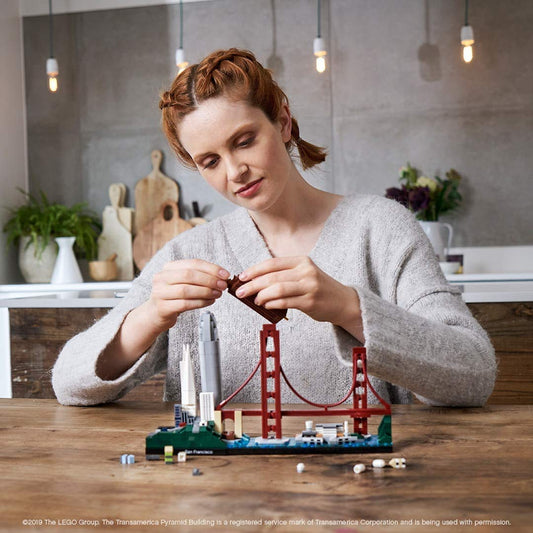 LEGO Architecture San Francisco skyline Transamerica Pyramid model for collectors