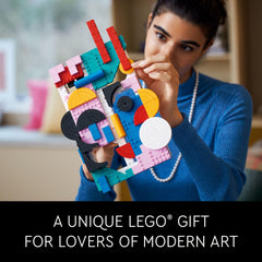 LEGO Art 31210 ready-to-display set offers immersive building experience.
