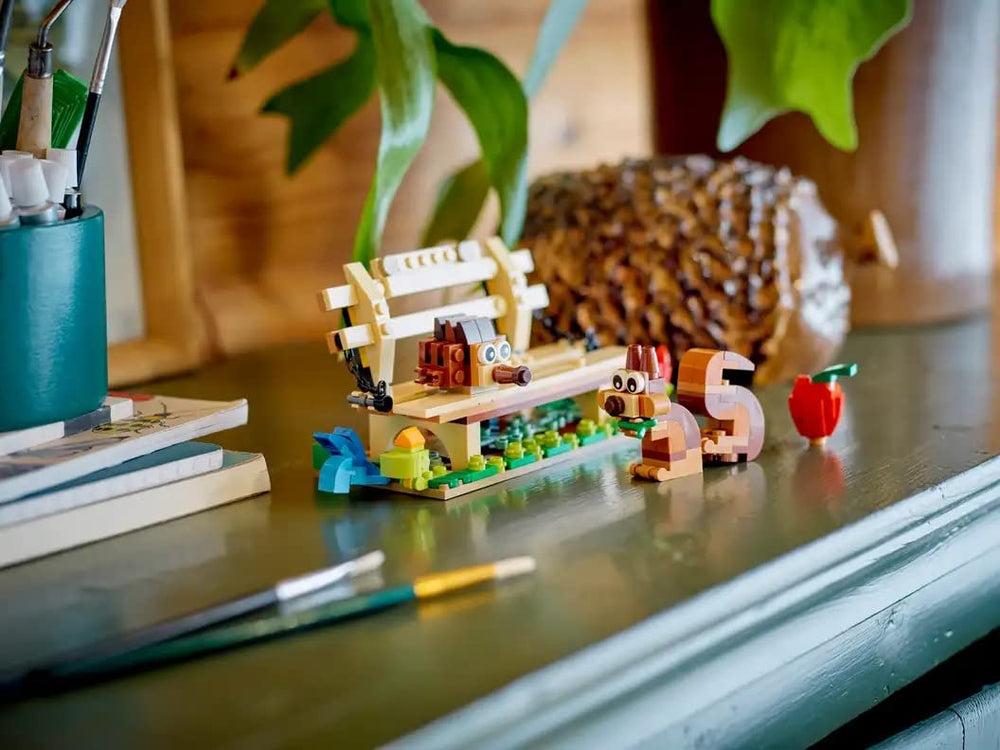 LEGO Creator 3in1 forest birds set features five colorful species.