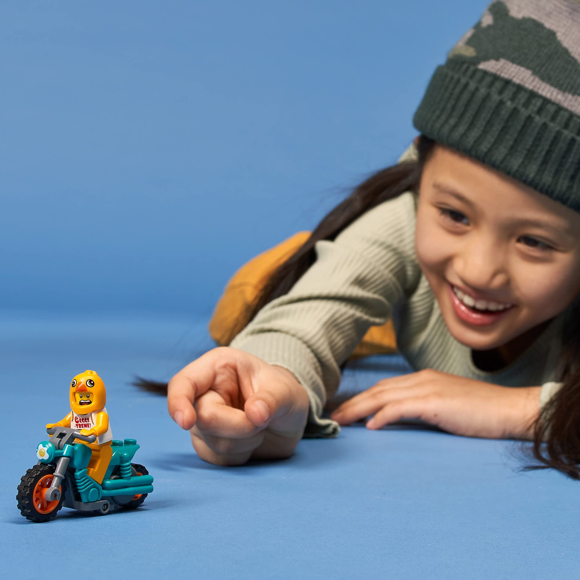 LEGO City Chicken Stunt Bike 60310 Clemmons minifigure supports storytelling during play
