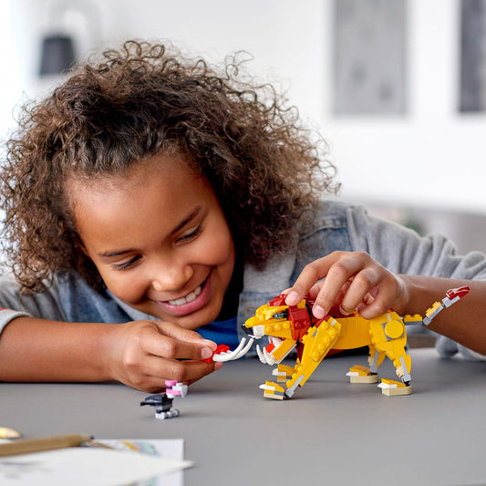 LEGO Creator 3in1 Wild Lion with vulture for added animal storytelling.
