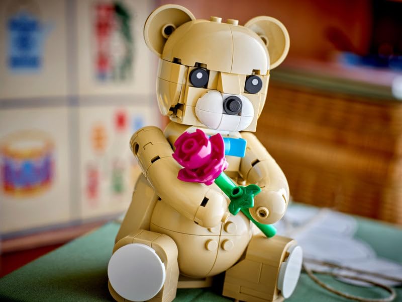 LEGO Creator 40763 display-ready teddy on a desk.
