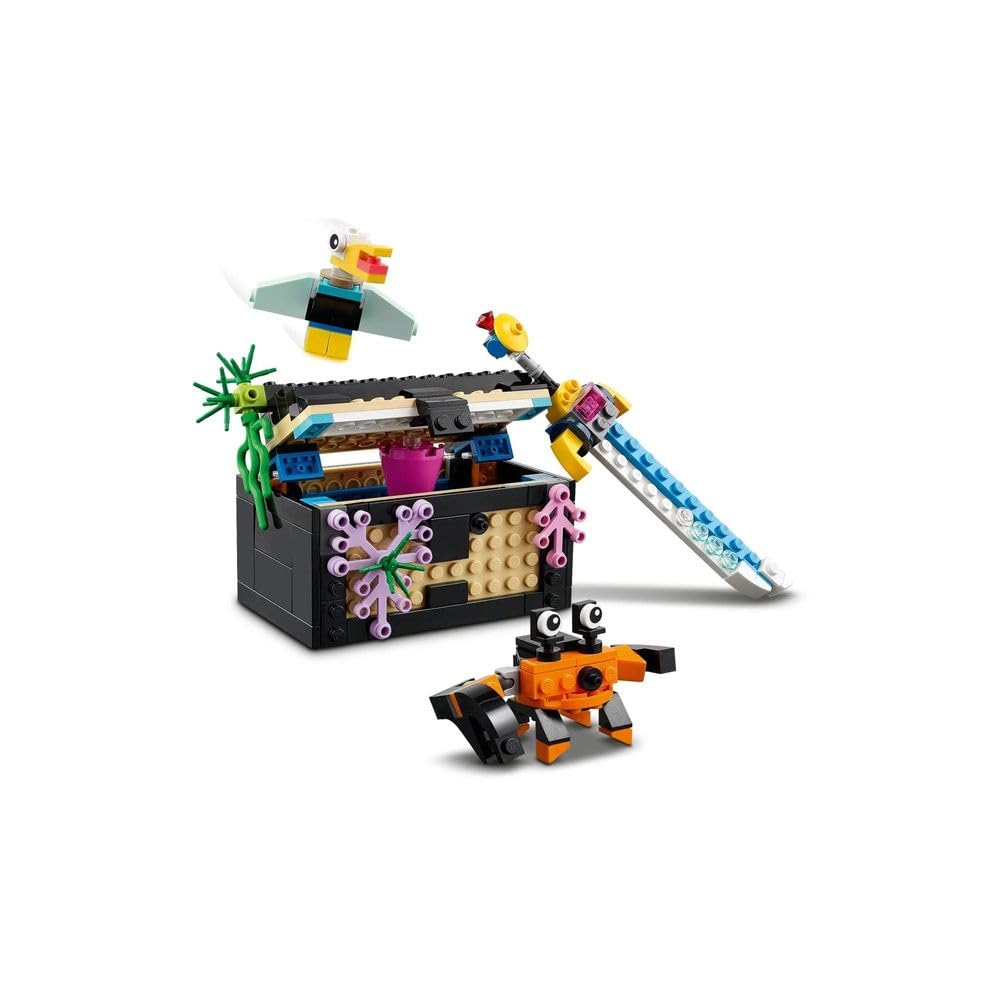 LEGO Creator Fish Tank 31122 aquarium display with bright colors and transparent panels.