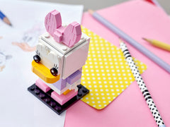 LEGO Daisy Duck BrickHeadz set supports Disney collection display ideas