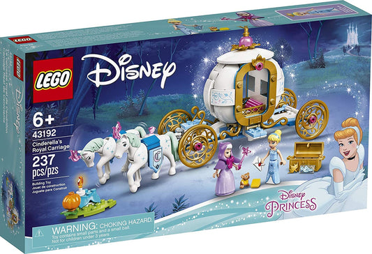 LEGO Cinderella’s Royal Carriage front view with two mini-dolls for storytelling