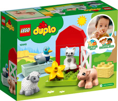LEGO DUPLO Town hay bale and flower add color to scenes.
