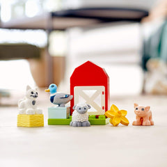 LEGO DUPLO Town picture-story guide supports easy play ideas.