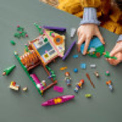 LEGO Friends figures including Mia and Ava micro-doll for storytelling.