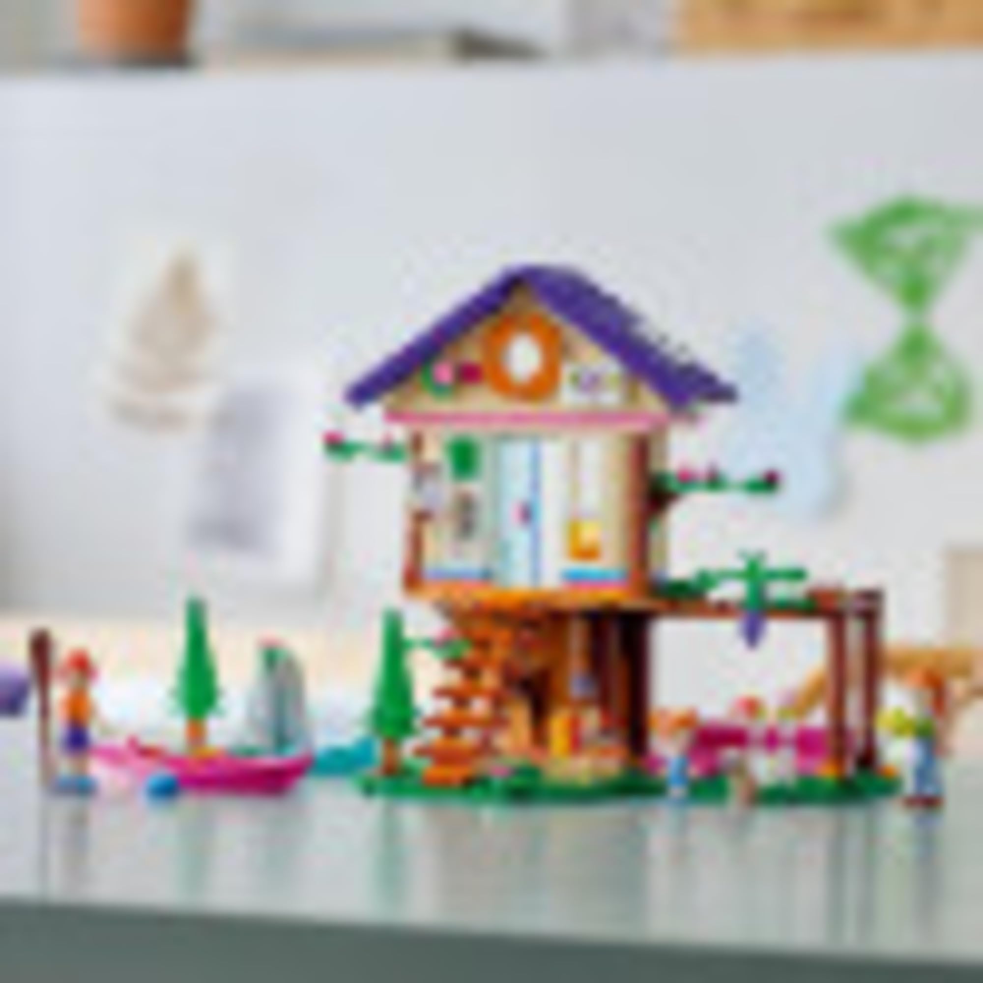 LEGO Friends raccoon figure to spark wildlife-themed play.