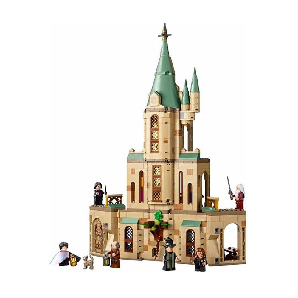 LEGO Harry Potter wizard cards encourage collect-and-build play