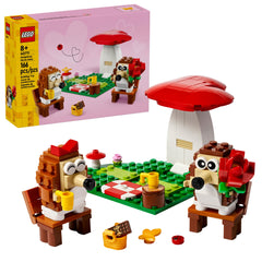 LEGO Hedgehog Picnic Date rose accessory enhances romantic storytelling.