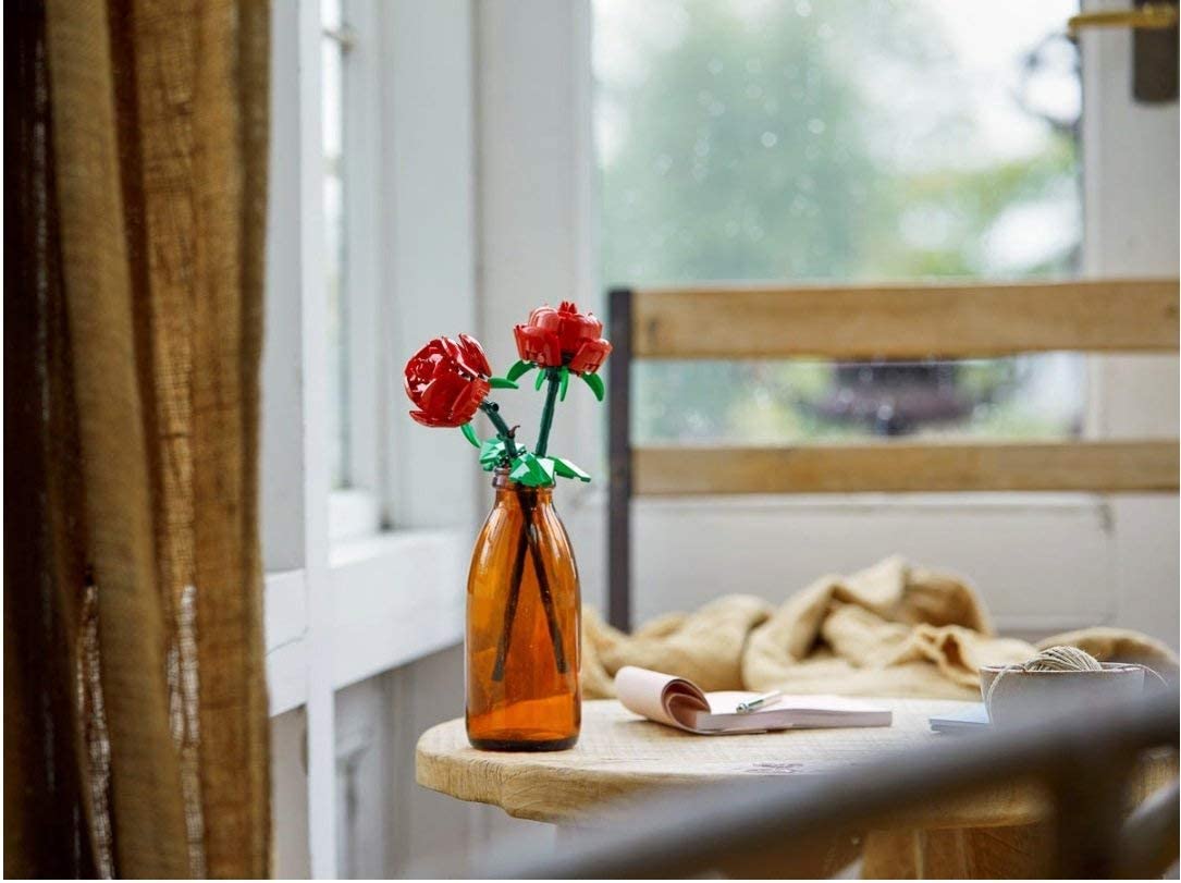 LEGO Iconic Rose 40460 gift-ready packaging makes a thoughtful surprise