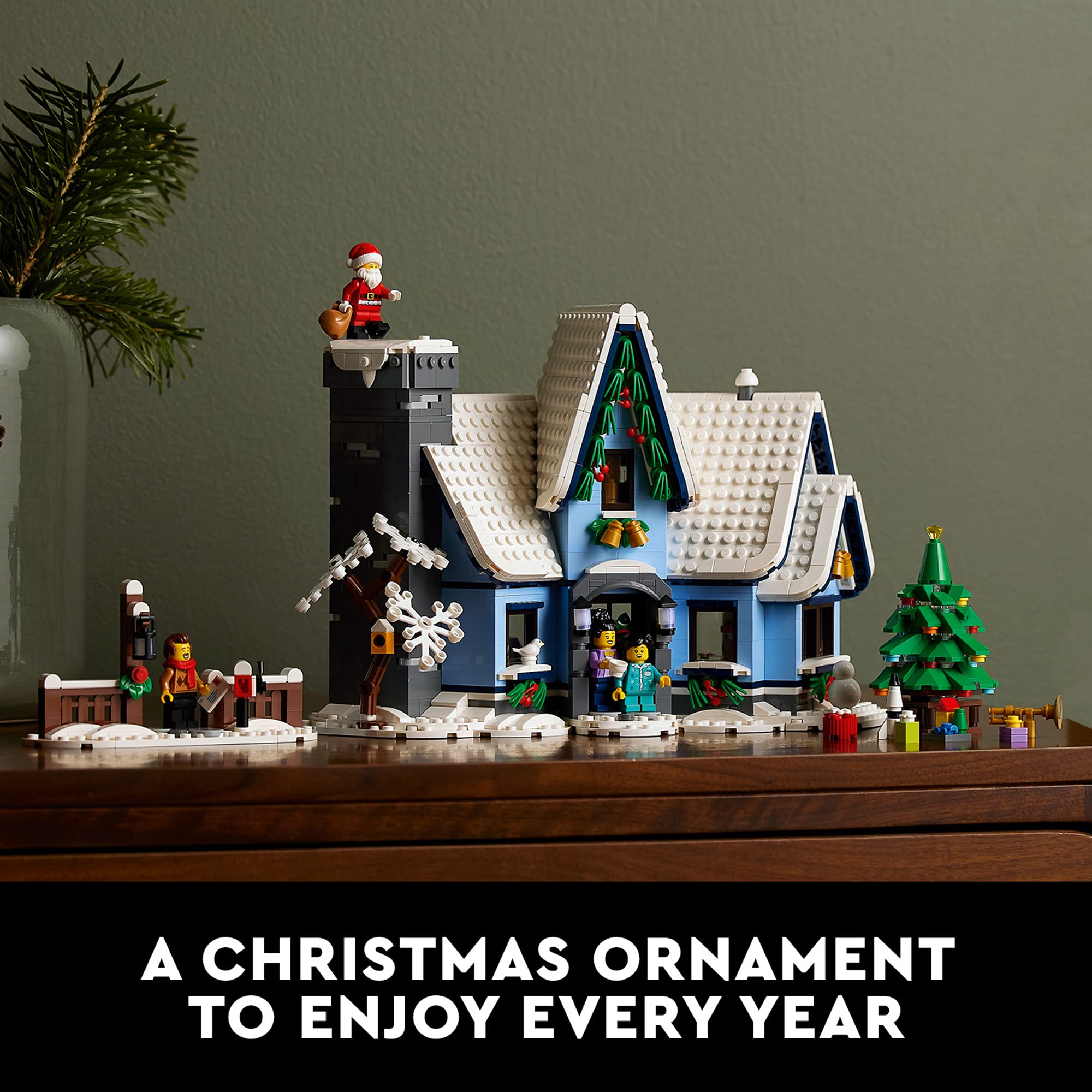 LEGO Icons Santa's Visit packaging and contents support easy gifting.
