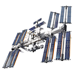 LEGO Ideas ISS 21321 mini NASA space shuttle enhances display variety.