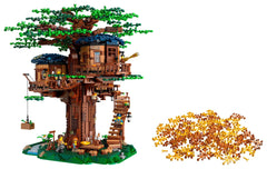 LEGO Ideas Tree House 21318 interchangeable leaves showcase seasonal play