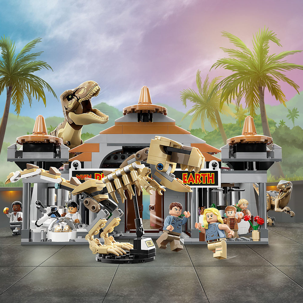LEGO Jurassic Park Visitor Center dino skeleton on the entrance stand.