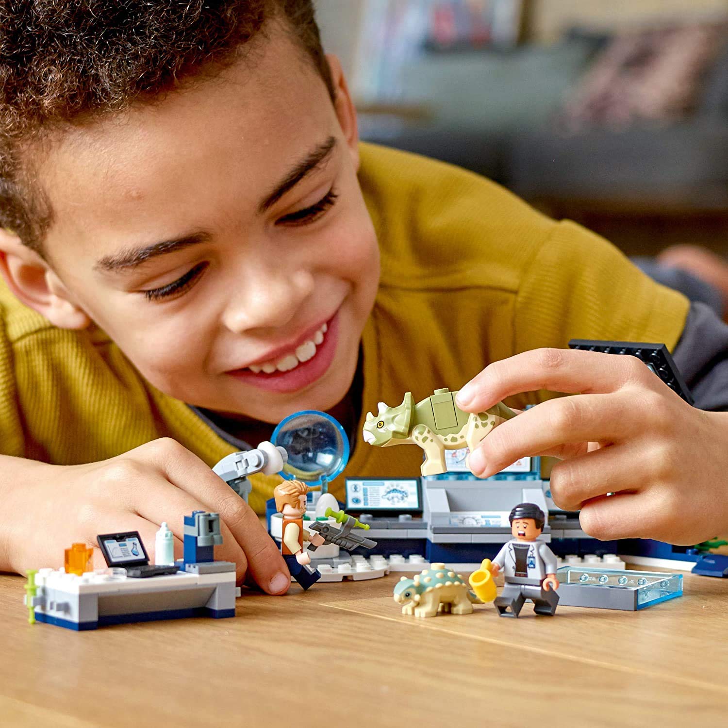 LEGO Jurassic World Dr Wu's Lab baby dinosaur figures invite collaborative adventures