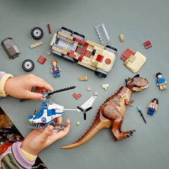 LEGO Jurassic World Kenji Sammy Owen minifigures for team adventures.