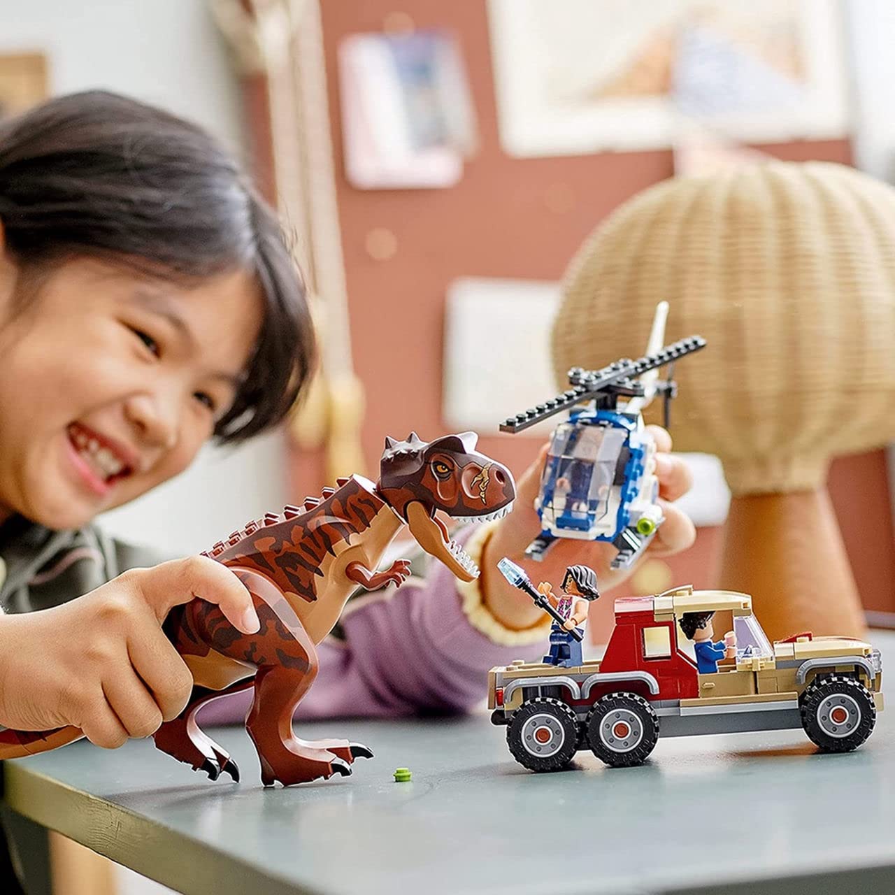 LEGO Jurassic World pickup truck with lift-off roof for easy access.